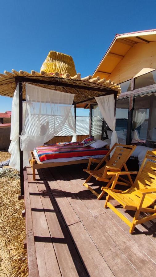 Uros Utasa Lodge プーノ エクステリア 写真